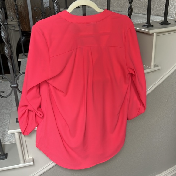Entro Polyester Blouse - Picture 3 of 5
